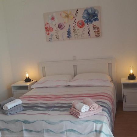 Apartman Barbat-Za Cijelu Obitelj Barbat na Rabu Esterno foto